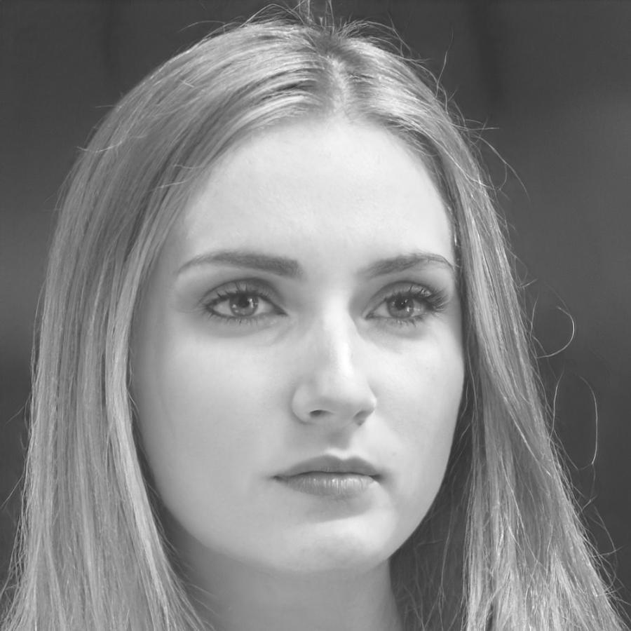 Sarah Kellner - Investmentanalystin und Bildungsexpertin